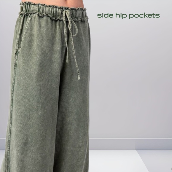 EASEL Lace Detailed Terry Knit Cotton Mineral Washed Wide Leg Drawstring Pockets - Picture 4 of 16